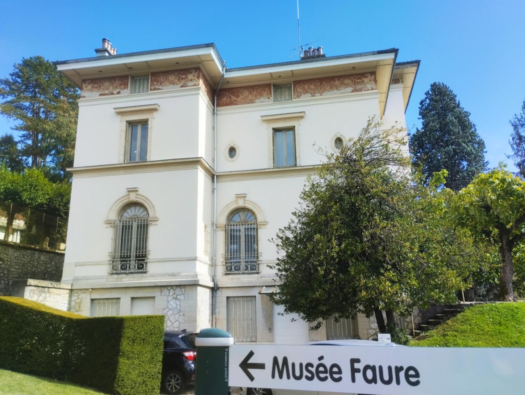 "Chalet Marie Louise" Logement 3 Etoiles Dans Une Maison De Ville A 400M Du Centre Ville إيكس ليه با المظهر الخارجي الصورة